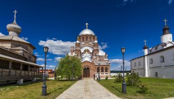 https://trips-photo.sletat.ru/Tours/051b56ed-709e-40e5-b5b8-bba85d8dbe8b.jpg