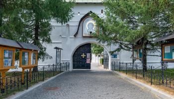 https://trips-photo.sletat.ru/Tours/10fa8d28-35a9-4754-96ec-4ef2bdc17129.jpg?response-content-type=image/jpeg
