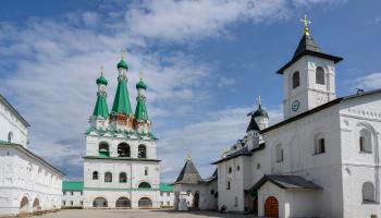 https://trips-photo.sletat.ru/Tours/16f3b1a4-5477-4a8e-8bcf-084e65cc1c2a.jpg