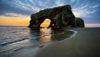 https://trips-photo.sletat.ru/Tours/1cc4e604-7469-459e-9fc0-fbfef30b94dc.jpg