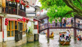 https://trips-photo.sletat.ru/Tours/1e9df799-1d2b-4226-be7a-159d7f69df2e.jpg