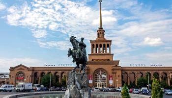 https://trips-photo.sletat.ru/Tours/28f338a1-d585-41da-8282-a349d575061e.jpg