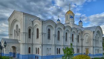 https://trips-photo.sletat.ru/Tours/32c6e8fc-8fcc-48b9-a482-b706315707c9.jpg