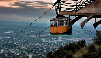 https://trips-photo.sletat.ru/Tours/453bd56c-c39b-42a6-8111-ca087d462746.jpg