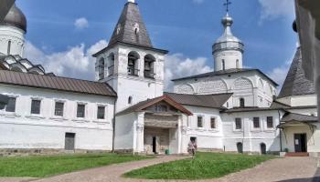 https://trips-photo.sletat.ru/Tours/4a8309dc-091d-48df-b08f-78f0db228c7b.jpg