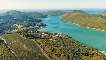 https://trips-photo.sletat.ru/Tours/4e833988-0fd3-4d3f-b8d0-8824c08df5ec.jpg