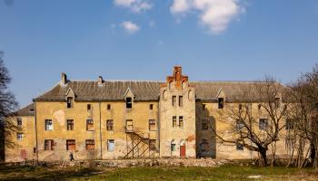 https://trips-photo.sletat.ru/Tours/592fc017-c7ad-4ca8-8335-9317e590f6e7.jpg