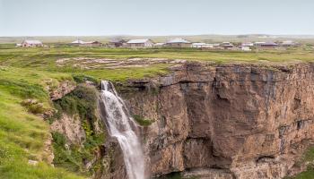 https://trips-photo.sletat.ru/Tours/654f7cb3-ee6a-4c5c-8268-f7b863573615.jpg