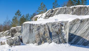 https://trips-photo.sletat.ru/Tours/6620a0a9-e505-430e-9821-a64303e2d488.jpg