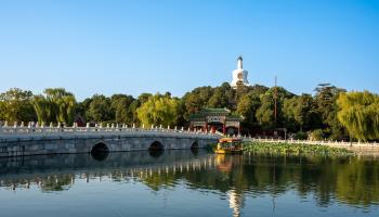 https://trips-photo.sletat.ru/Tours/72464903-5228-461a-bad3-c4e74aba9f1a.jpg