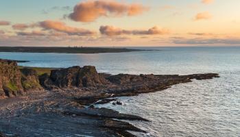 https://trips-photo.sletat.ru/Tours/8a512131-14c6-491c-8a7c-1207e2b669b8.jpg
