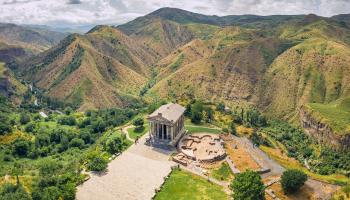 https://trips-photo.sletat.ru/Tours/8aba6bbc-f5f6-4673-bc3f-7fb1b26bccca.jpg