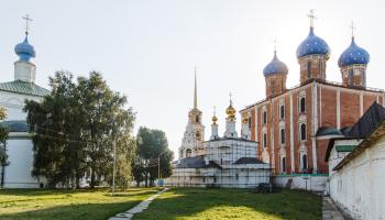 https://trips-photo.sletat.ru/Tours/8ed028fe-904d-4c20-b15c-fe3b086a8e87.jpg