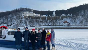 https://trips-photo.sletat.ru/Tours/9257400d-1a19-44a0-8975-5f7e36793f34.jpg
