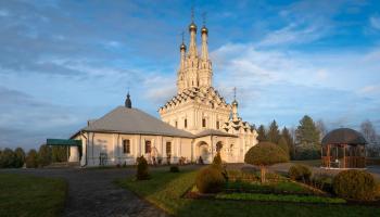 https://trips-photo.sletat.ru/Tours/9292e1f7-03e1-4292-83d7-90e3e72a932e.jpg