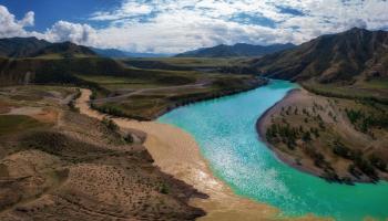 https://trips-photo.sletat.ru/Tours/9ab3331e-3c12-46b5-8eee-795250f4b34e.jpg