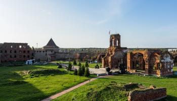 https://trips-photo.sletat.ru/Tours/a15f6f9b-a7e2-4852-b9ba-3dbce2385435.jpg