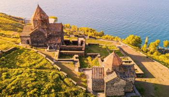 https://trips-photo.sletat.ru/Tours/a67a06d9-4a81-41b2-b2db-65a70bff1612.jpg
