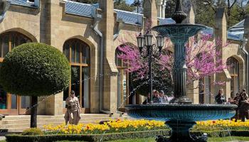 https://trips-photo.sletat.ru/Tours/a88c94a3-c7a9-4ea8-b31d-6df6010e1c0a.jpg