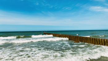 https://trips-photo.sletat.ru/Tours/bb47f2a0-f1fc-4a6a-8f38-aec67161692b.jpg