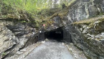 https://trips-photo.sletat.ru/Tours/bf4d7fa0-5973-4797-9e83-ca8d6f054d23.jpg