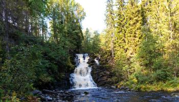 https://trips-photo.sletat.ru/Tours/bf95fa0e-ad09-45c5-ab11-8867abe5d55d.jpg