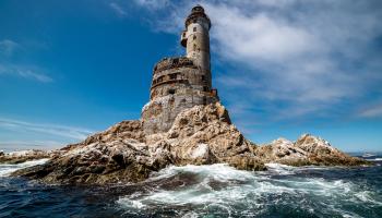 https://trips-photo.sletat.ru/Tours/c4f1d0d7-e6f2-4471-bd4c-dd16733d2c1f.jpg