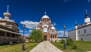 https://trips-photo.sletat.ru/Tours/c6063b29-e1df-416d-b601-9654822da9b9.jpg