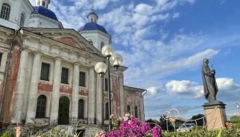 https://trips-photo.sletat.ru/Tours/c68e6d81-a62d-49d3-9b7f-711a2d328f46.jpg?response-content-type=image/jpeg