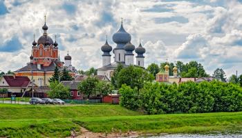https://trips-photo.sletat.ru/Tours/cd7da733-3097-465a-8934-f1471fc292ba.jpg