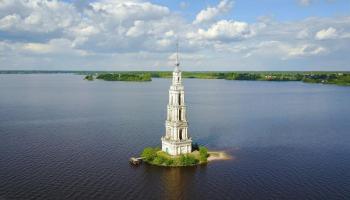 https://trips-photo.sletat.ru/Tours/ce2b485f-625c-4d31-8259-04af583f14f8.jpg