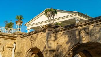 https://trips-photo.sletat.ru/Tours/cfba8964-8e65-4d2e-8640-04af08c1412a.jpg