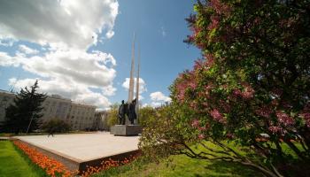 https://trips-photo.sletat.ru/Tours/e5dba372-1dd9-44ed-a7a7-f83ba7fb3317.jpg