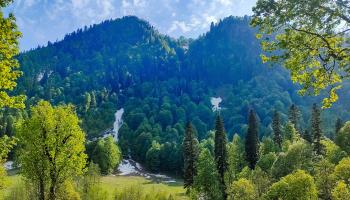 https://trips-photo.sletat.ru/Tours/e9805e2f-1cff-4cb1-810f-e400f566266f.jpg