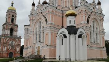 https://trips-photo.sletat.ru/Tours/f95aeff3-8cd9-4c2a-b02f-ab42b3191d0c.jpg